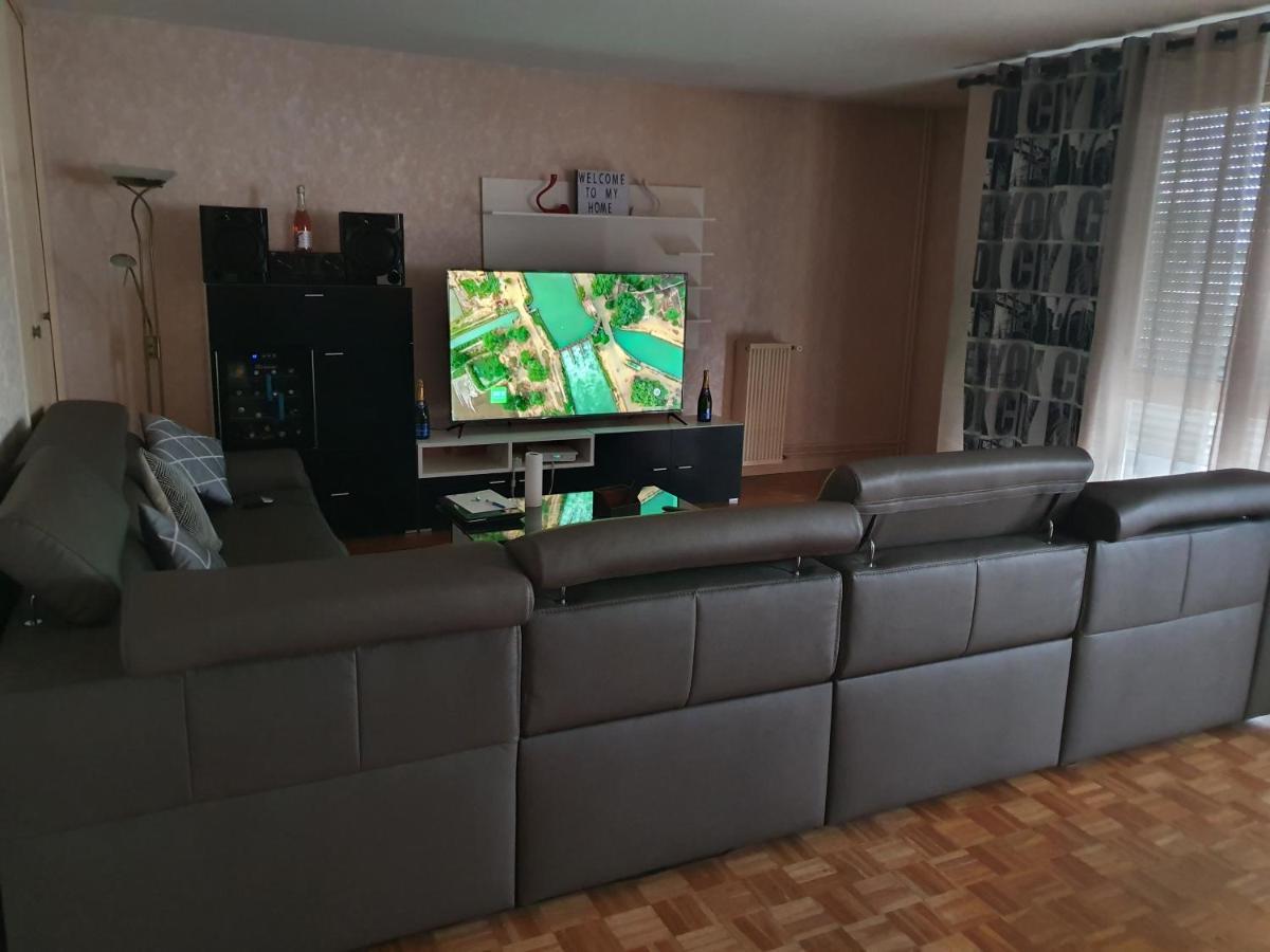 Dans Grand Appart De 113M2 Proche Paris Creil Exterior photo